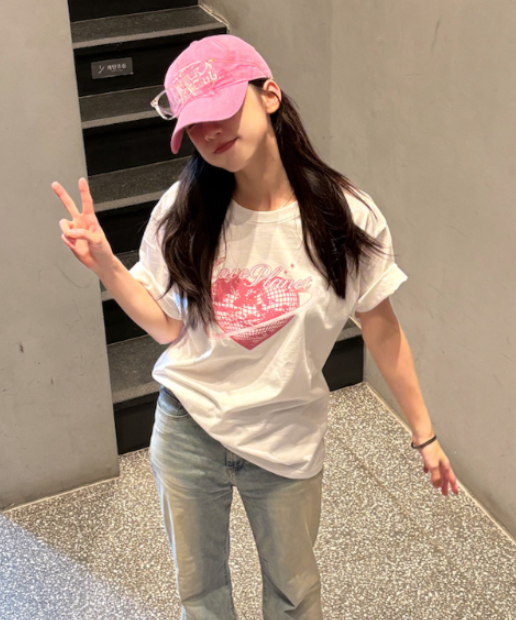 LOVE PLANET 반팔티_SPRPF37G61